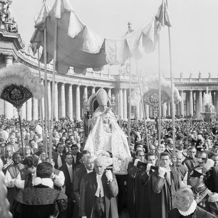 Inauguration ceremony of the Second Vatican Council