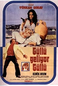 Primary photo for Güllü Geliyor Güllü