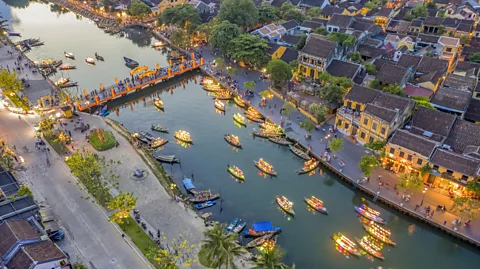 Quang Ngoc Nguyen/Getty Images Thiểu Ngô started making and selling xi ma in Hoi An in the 1950s (Credit: Quang Ngoc Nguyen/Getty Images)