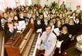 Piano player serenaded pupils at middle school in 1998